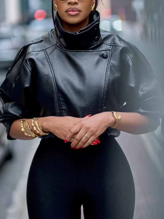 Veste Cropped Chic en Similicuir Noir – Col Montant & Manches Bouffantes
