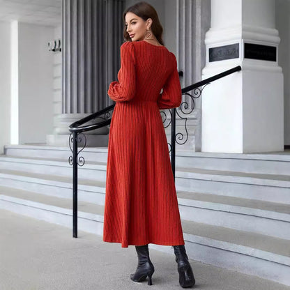 Robe Tricotée Ajustée Manches Longues - Élégance Moderne