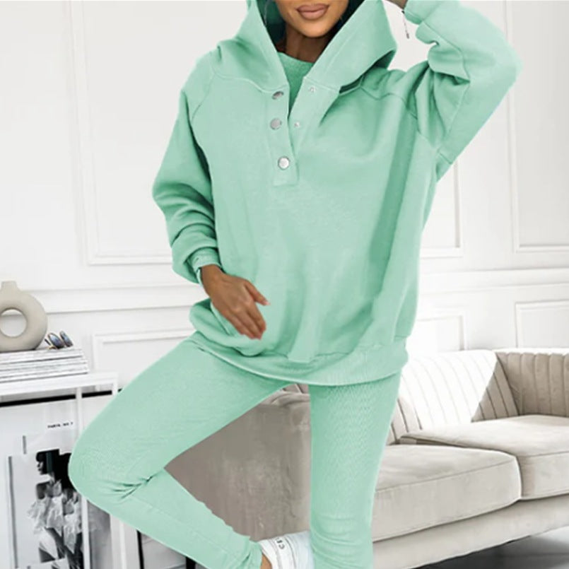 Sweat à capuche ample avec poches, débardeur et pantalon slim