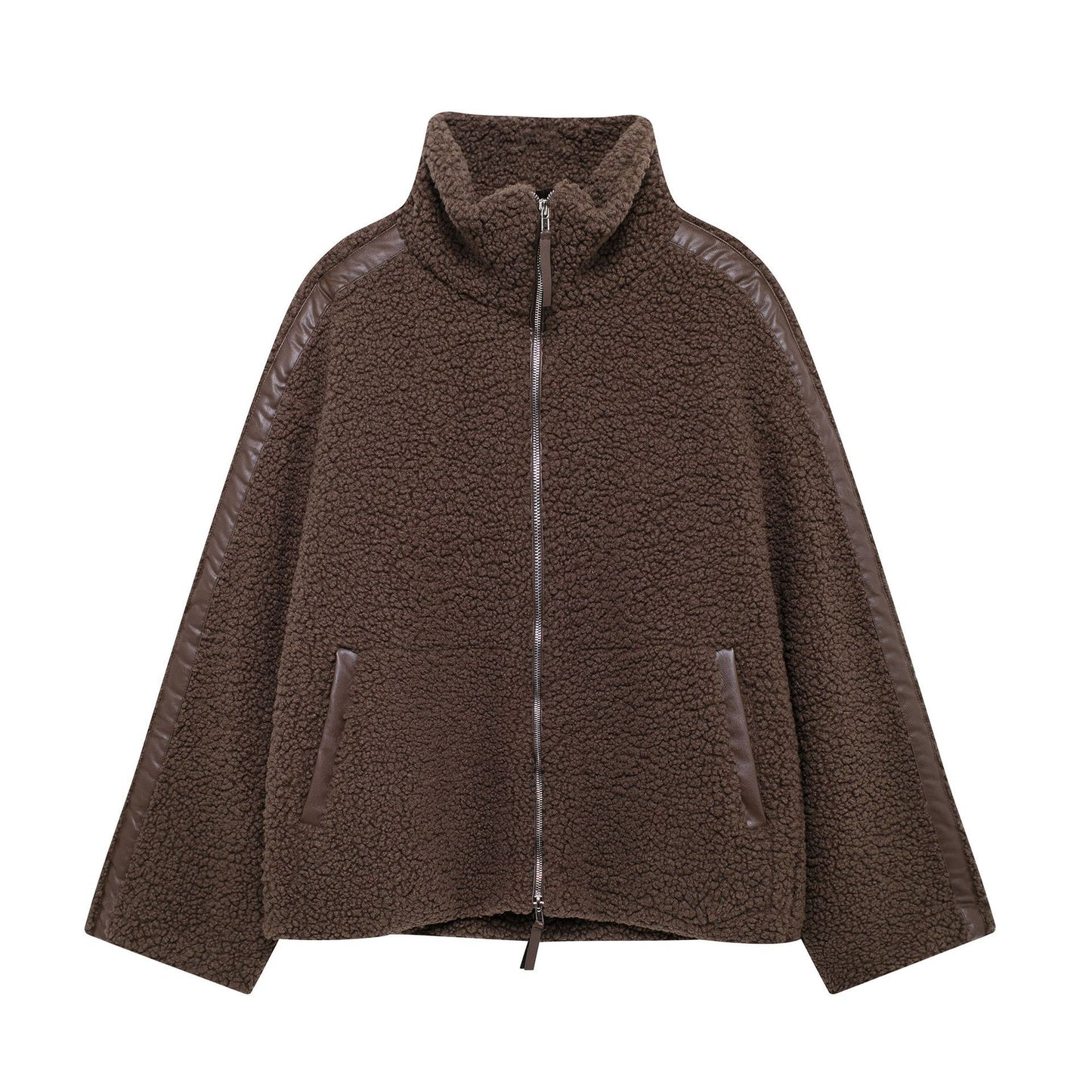 Manteau femme en laine d’agneau avec col roulé
