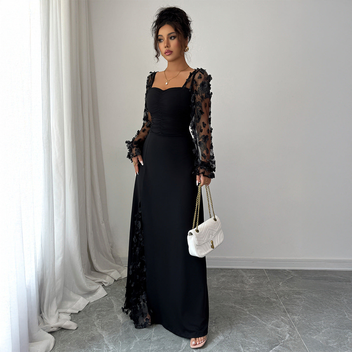 Robe tricotée manches longues - Élégance intemporelle